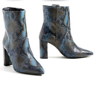 Anthropologie Chio Snake Print Booties, Sz 40 *NWOT*